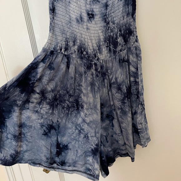 Boutique Tie Dye Romper - Picture 2 of 3